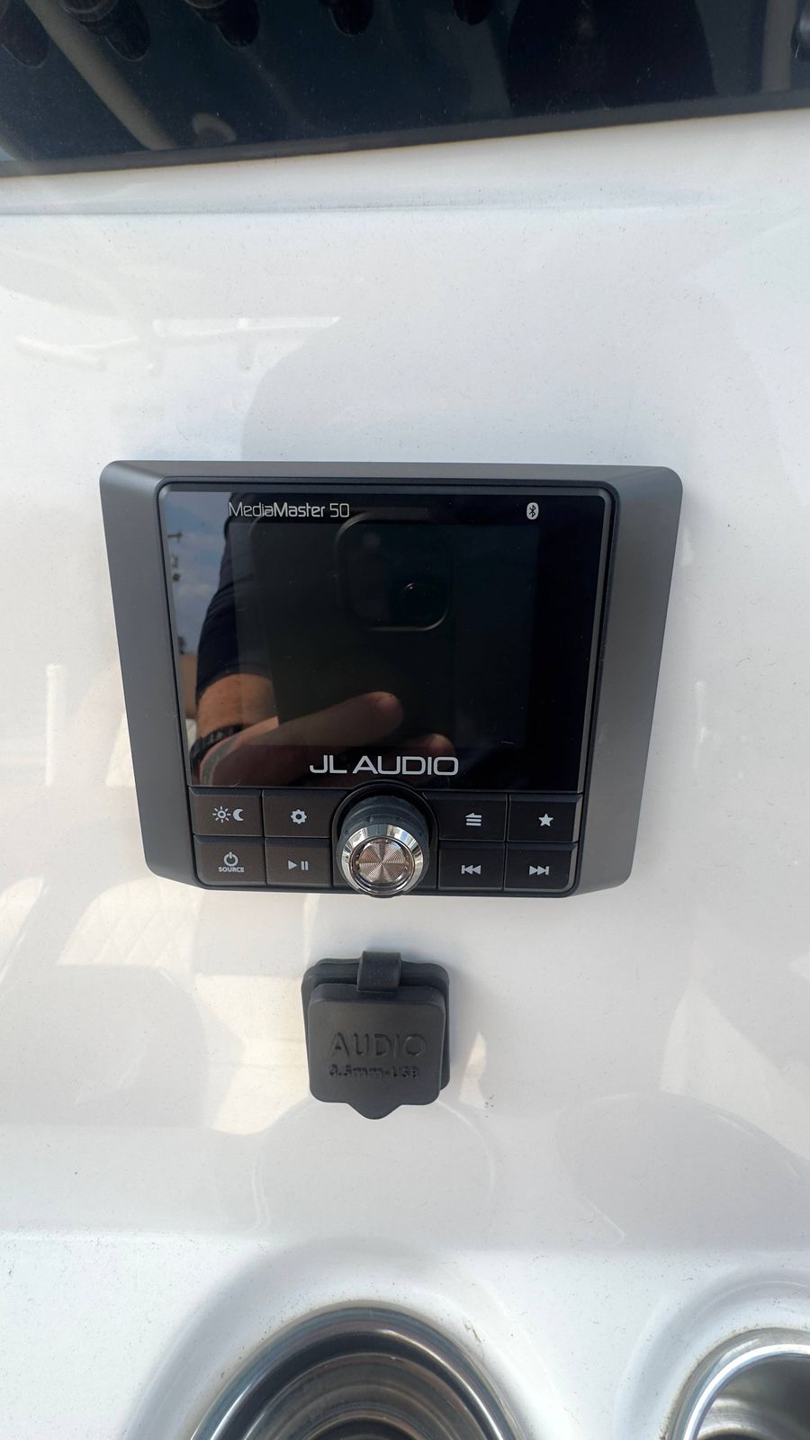 2022 Pioneer 222 Islander, photo 7 of 19